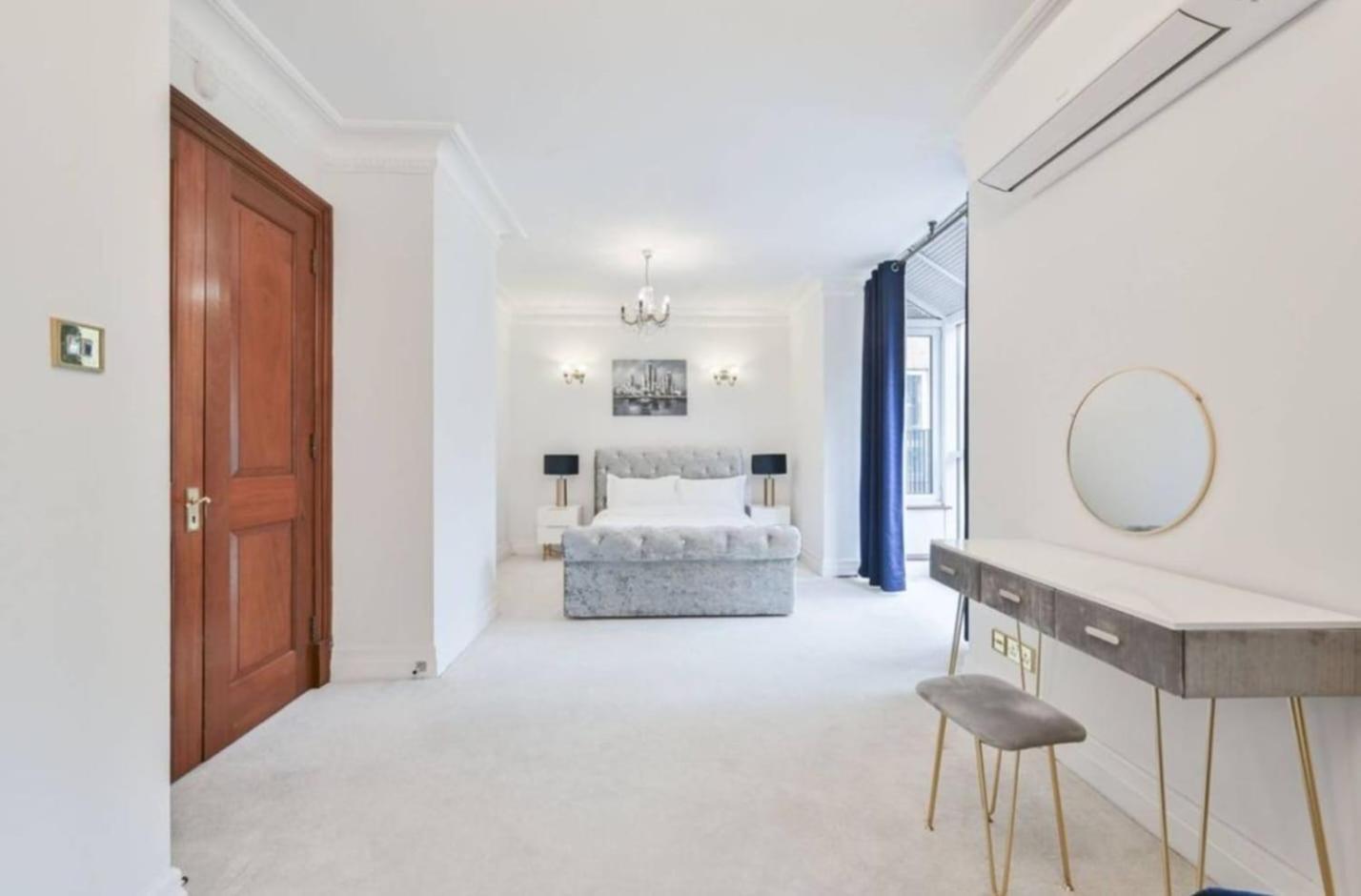 Carlton Court - Mayfair Aparthotel